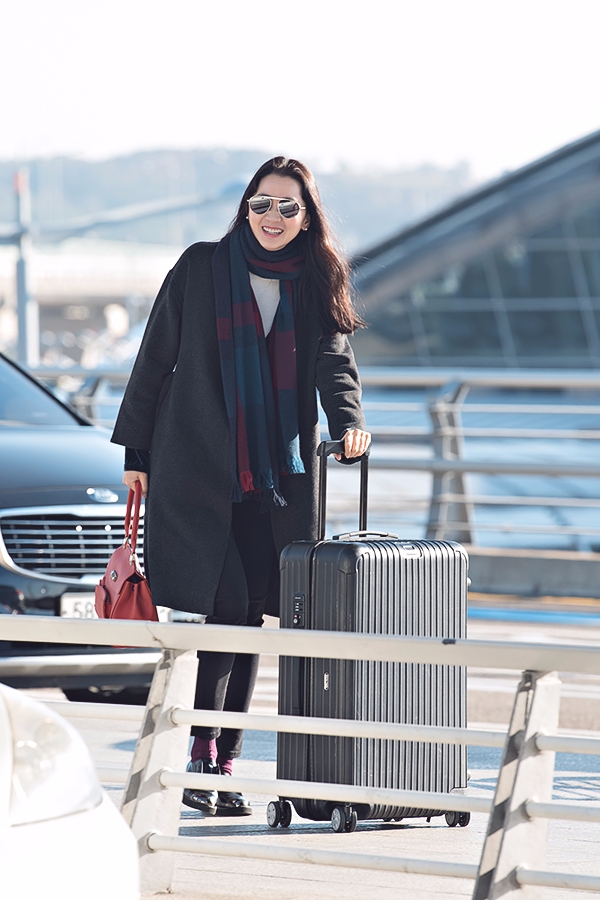 장윤주, 인천국제공항 출국 현장