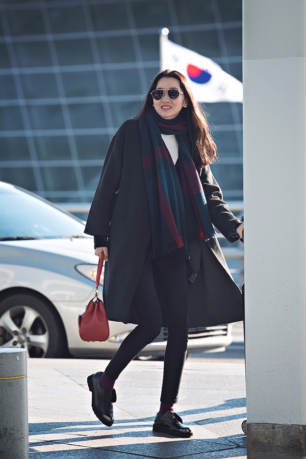 장윤주, 인천국제공항 출국 현장