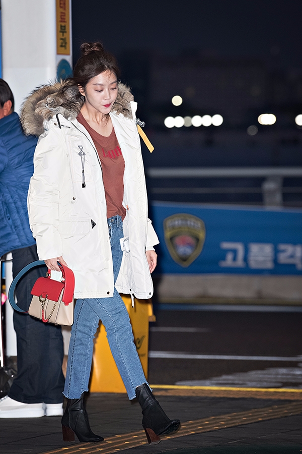 조보아, 인천국제공항 출국 현장