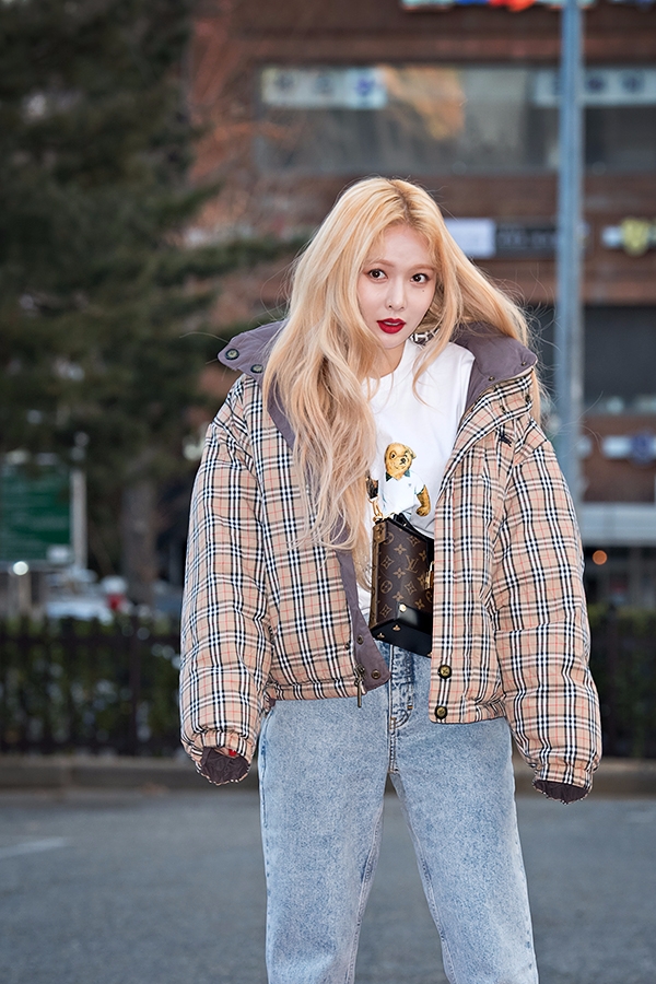 현아, 뮤직뱅크 출근길