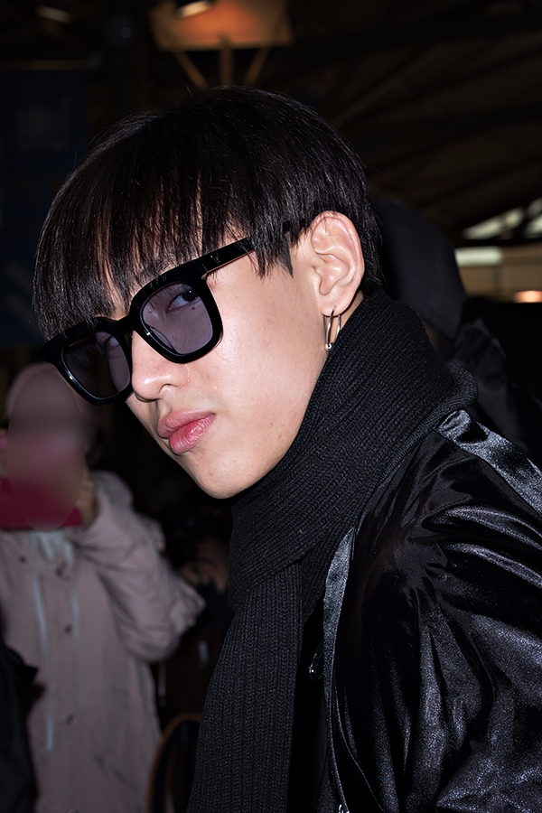 갓세븐(GOT7) 뱀뱀, 인천국제공항 출국 현장