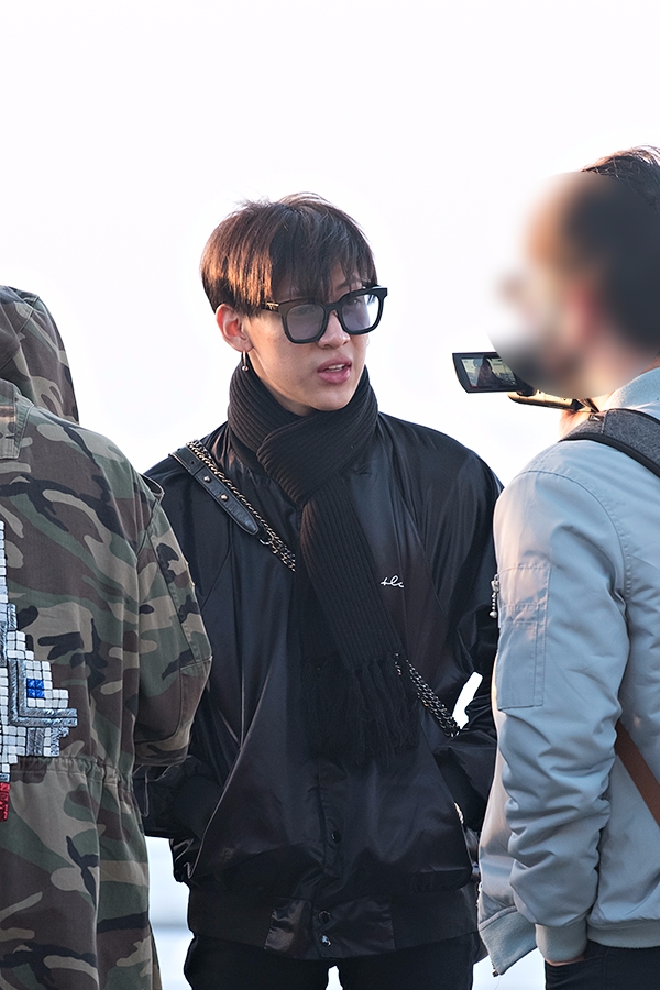 갓세븐(GOT7) 뱀뱀, 인천국제공항 출국 현장