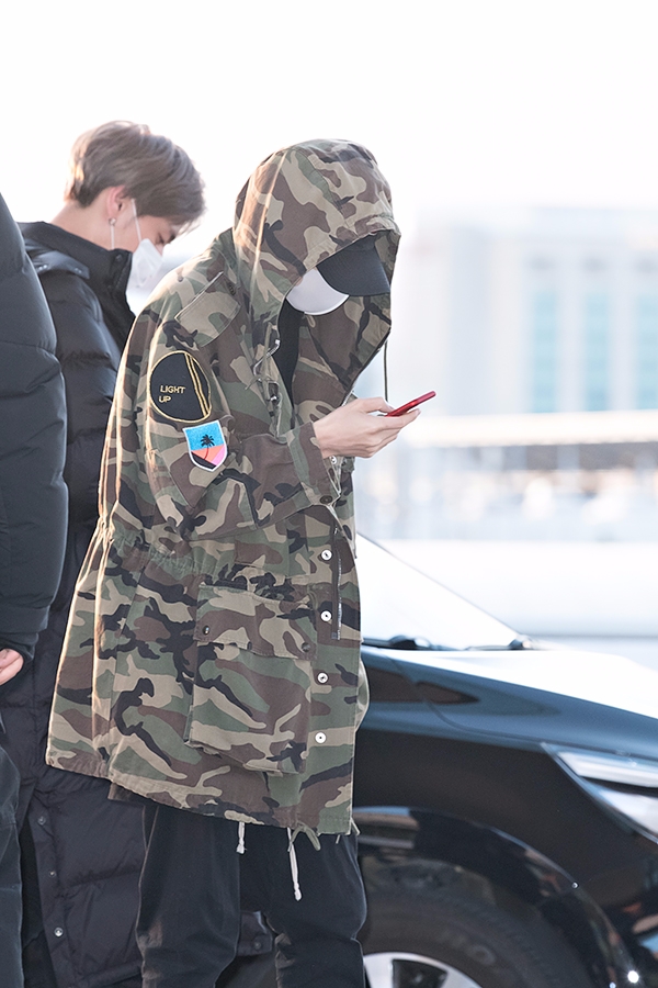 갓세븐(GOT7) 마크, 인천국제공항 출국 현장