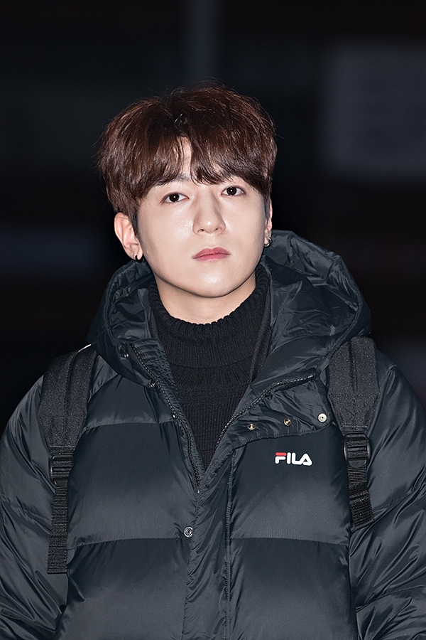 데이식스(DAY6) 성진, 뮤직뱅크 출근길