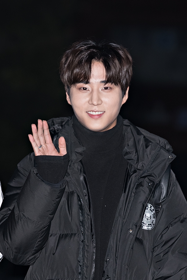 데이식스(DAY6) 영케이, 뮤직뱅크 출근길