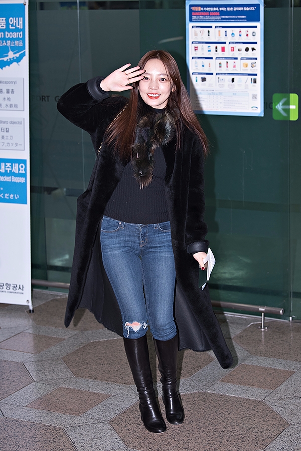 구하라, 김포국제공항 출국현장