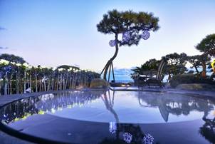 연말 마무리 방법은…파티 피플 VS 힐링 피플