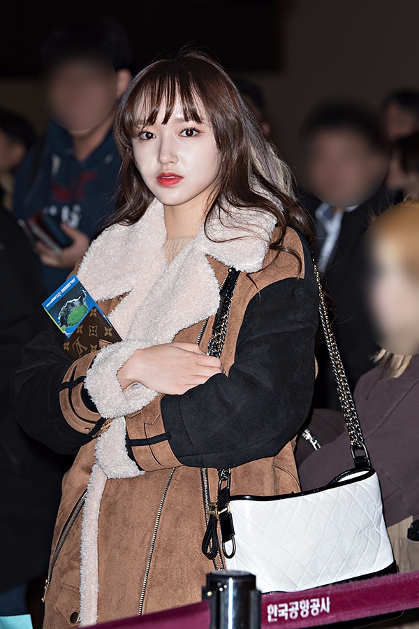 우주소녀 성소, 김포국제공항 출국 현장