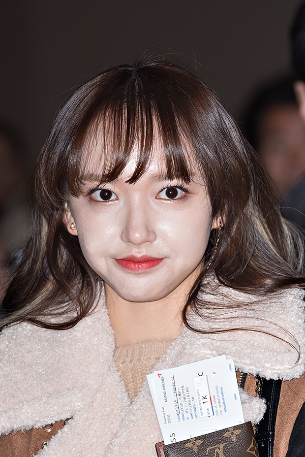 우주소녀 성소, 김포국제공항 출국 현장