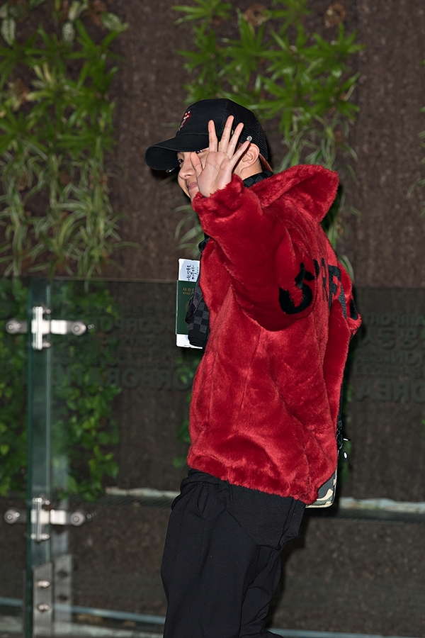 방탄소년단(BTS) 제이홉, 김포국제공항 출국 현장