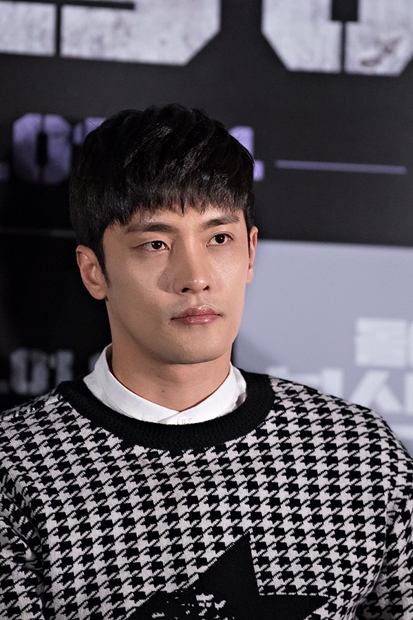 성훈, 영화 ‘돌아와요 부산항애(愛)’ 언론시사회