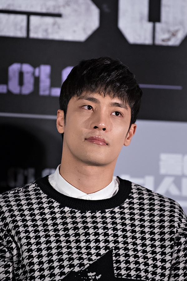 성훈, 영화 ‘돌아와요 부산항애(愛)’ 언론시사회