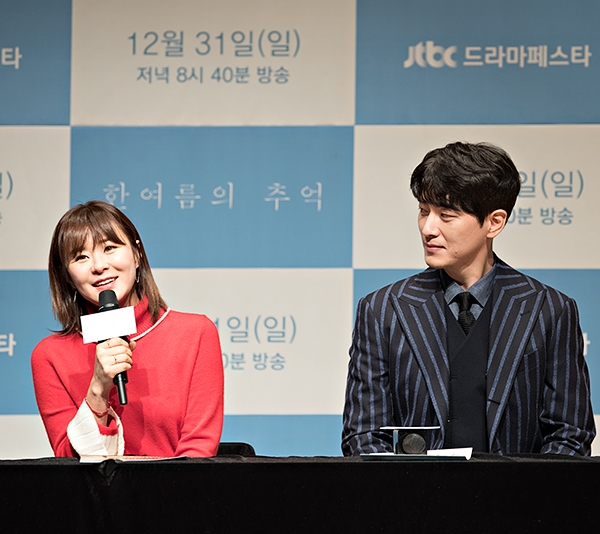 최강희-이준혁, JTBC 드라마 ‘한여름의 추억’ 제작발표회 현장