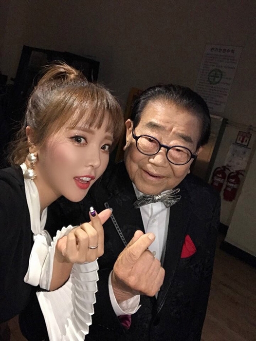 홍진영, 'KBS 전국노래자랑' 연말 결선 스페셜 MC로 출격