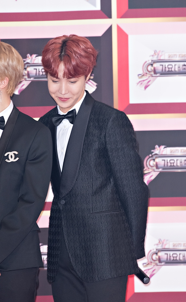방탄소년단(BTS) 제이홉, '2017 KBS 가요대축제' 레드카펫 행사