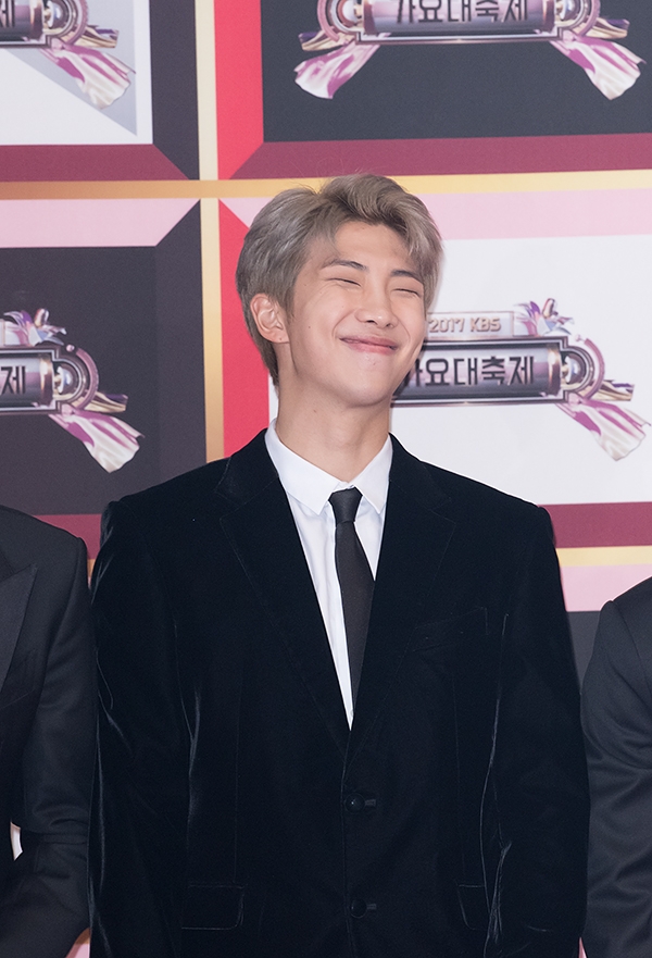 방탄소년단(BTS) RM, '2017 KBS 가요대축제' 레드카펫 행사