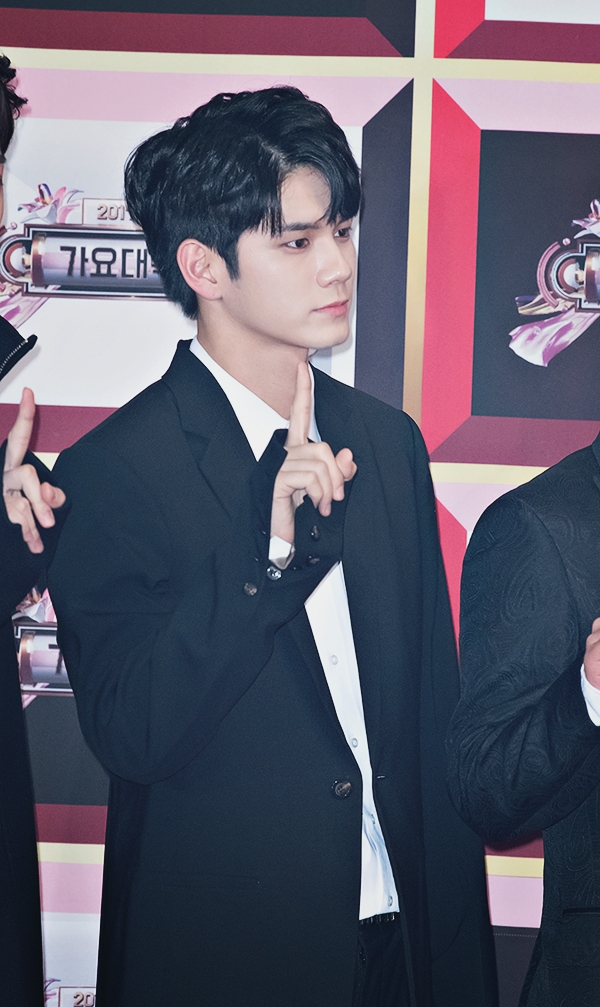 워너원(WannaOne) 옹성우, '2017 KBS 가요대축제' 레드카펫 행사