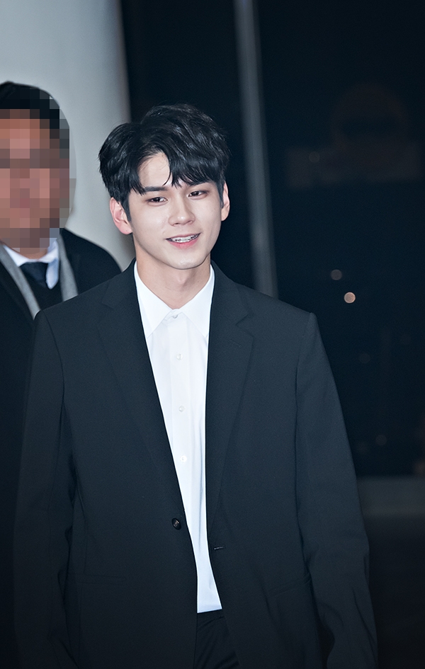 워너원(WannaOne) 옹성우, '2017 KBS 가요대축제' 레드카펫 행사