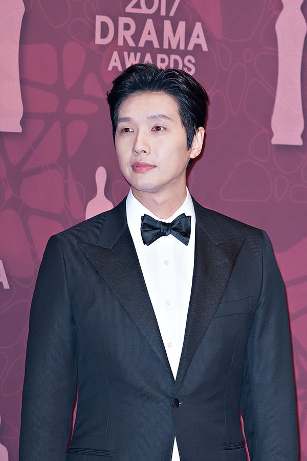 지현우, '2017 MBC 연기대상' 포토월 행사