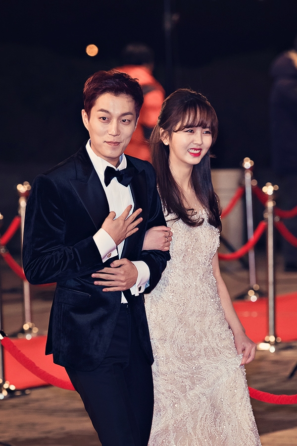 하이라이트 윤두준-김소현, '2017 KBS 연기대상' 포토월 행사