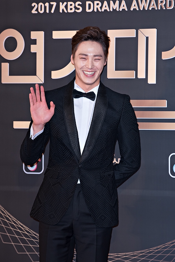 이태환, '2017 KBS 연기대상' 포토월 행사