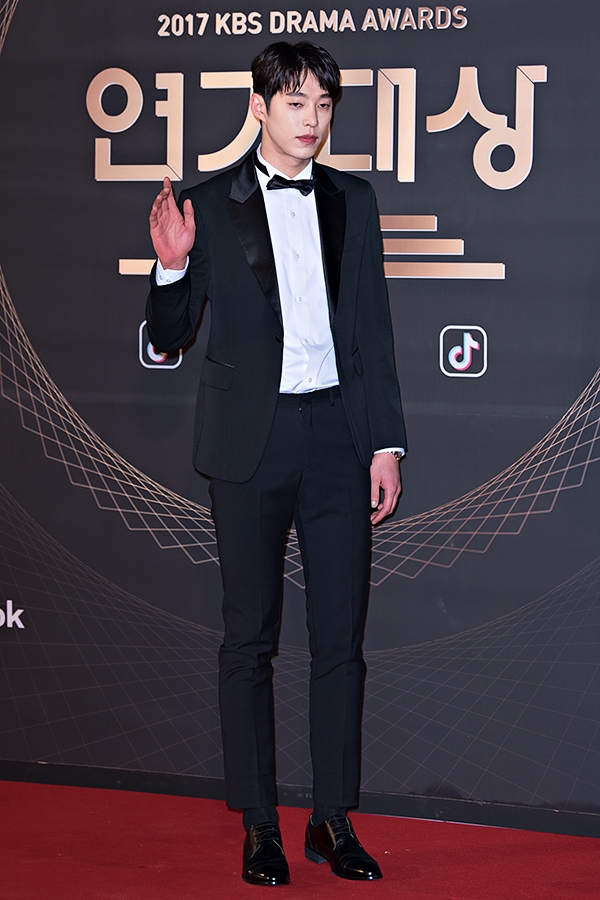 송원석, '2017 KBS 연기대상' 포토월 행사