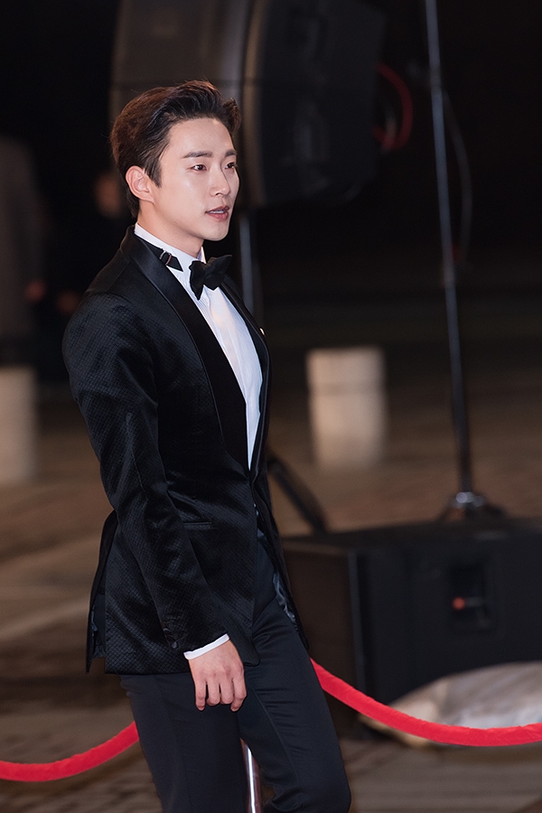 2PM 준호, '2017 KBS 연기대상' 포토월 행사