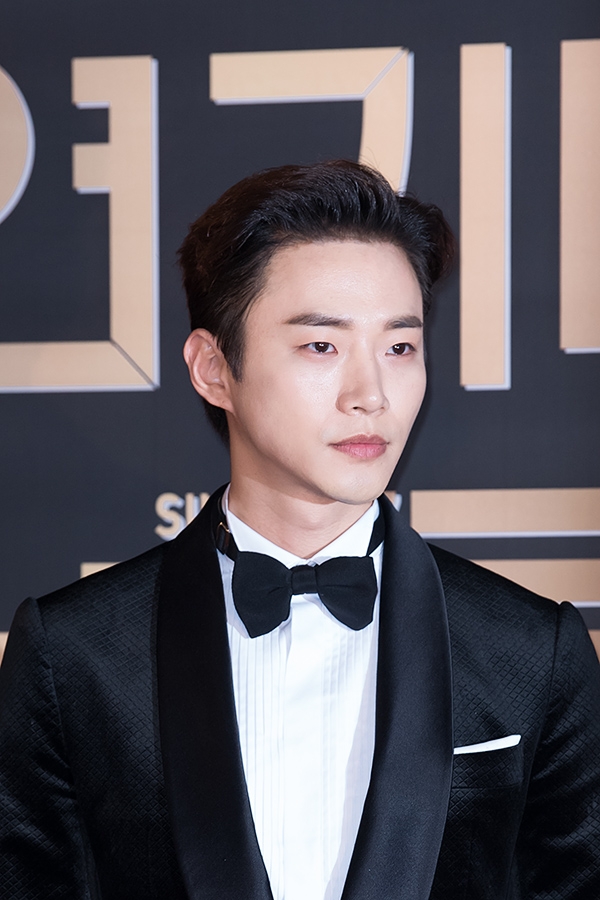 2PM 준호, '2017 KBS 연기대상' 포토월 행사