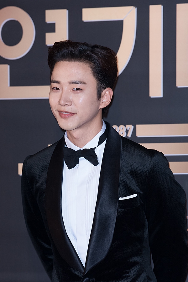 2PM 준호, '2017 KBS 연기대상' 포토월 행사