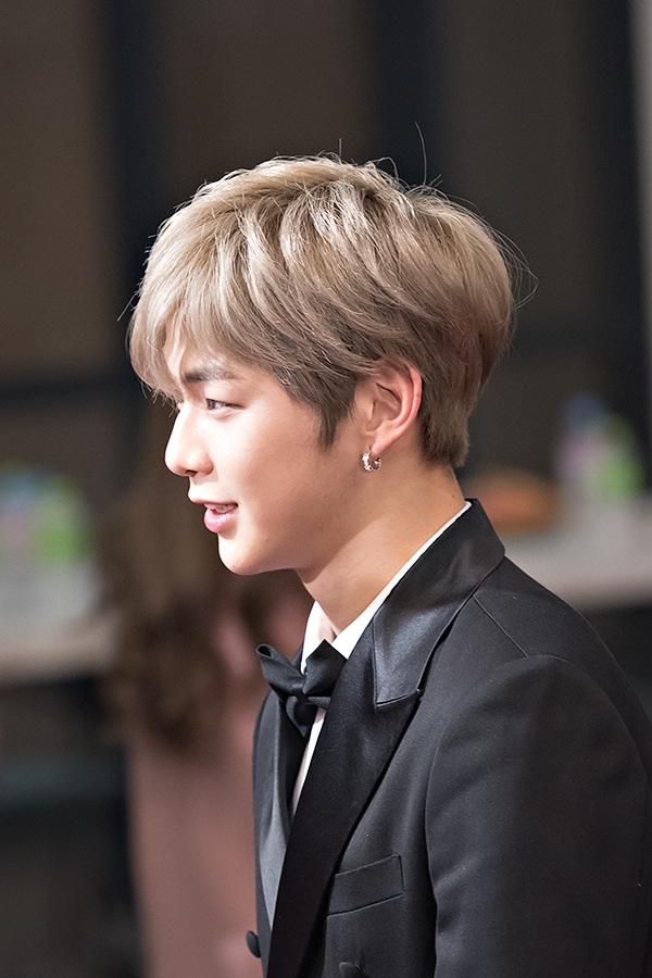 워너원(WannaOne) 강다니엘, '2017 KBS 가요대축제' 레드카펫 행사