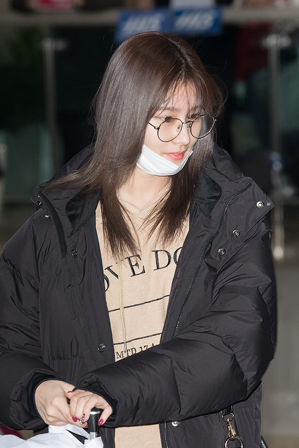 트와이스 사나, 김포국제공항 입국 현장