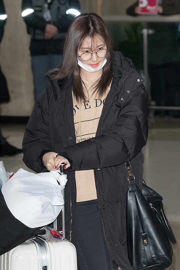 트와이스 사나, 김포국제공항 입국 현장
