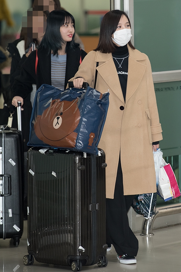 트와이스 미나, 김포국제공항 입국 현장