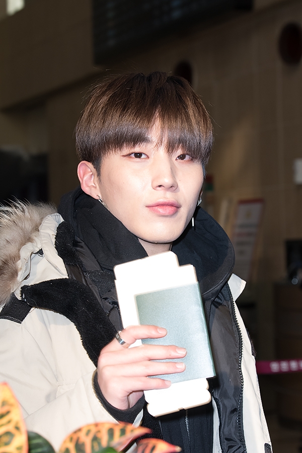 비에이피(BAP) 종업, 김포국제공항 출국 현장