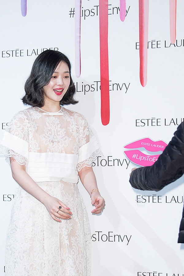 설리, '에스티 로더' 신제품 출시 기념 포토콜 행사