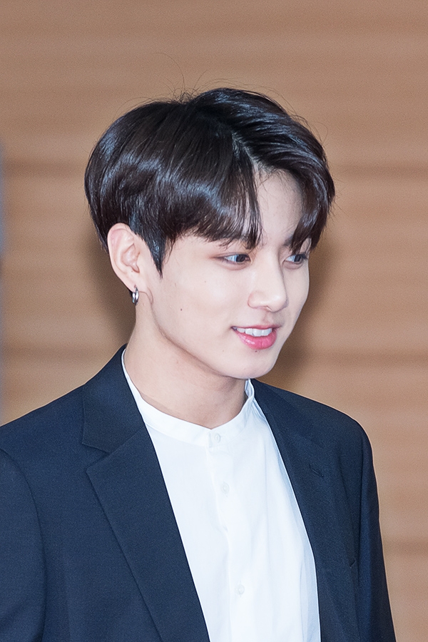 방탄소년단(BTS) 정국, ‘제32회 골든디스크’ 음원 부문 시상식 레드카펫 행사