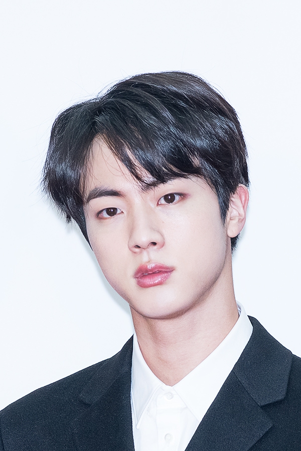 방탄소년단(BTS) 진, ‘제32회 골든디스크’ 음원 부문 시상식 레드카펫 행사