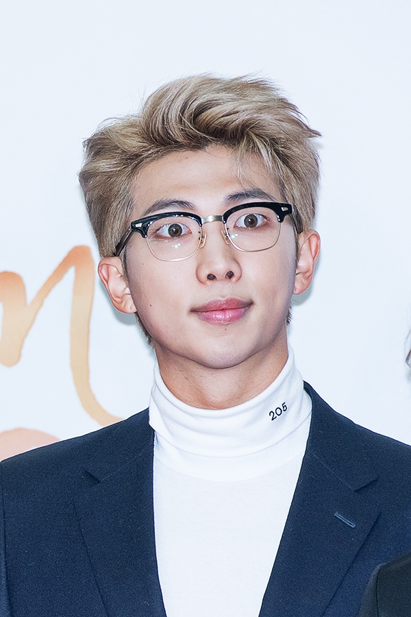 방탄소년단(BTS) RM, ‘제32회 골든디스크’ 음원 부문 시상식 레드카펫 행사