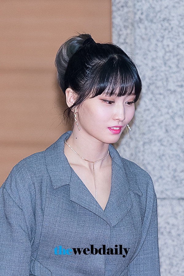 트와이스(TWICE) 모모, ‘제32회 골든디스크’ 음원 부문 시상식 레드카펫 행사