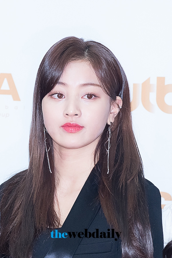 트와이스(TWICE) 지효, ‘제32회 골든디스크’ 음원 부문 시상식 레드카펫 행사