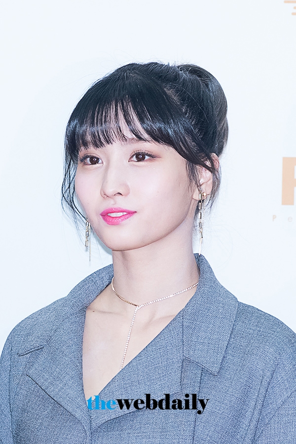 트와이스(TWICE) 모모, ‘제32회 골든디스크’ 음원 부문 시상식 레드카펫 행사