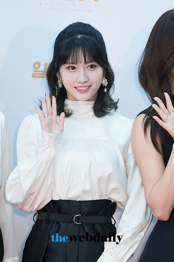 트와이스(TWICE) 모모, ‘제32회 골든디스크’ 음반 부문 시상식 레드카펫 행사