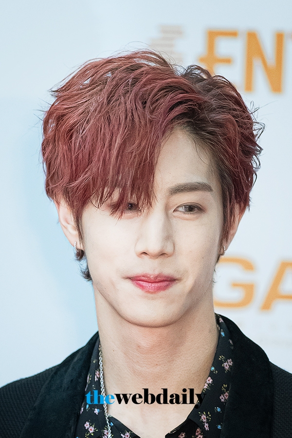갓세븐(GOT7) 마크, ‘제32회 골든디스크’ 음반 부문 시상식 레드카펫 행사
