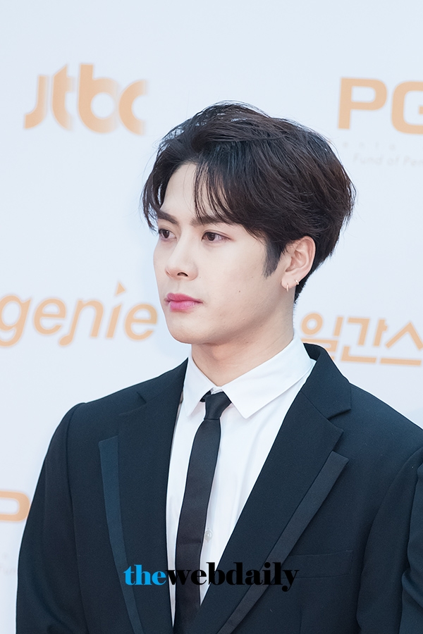갓세븐(GOT7) 잭슨, ‘제32회 골든디스크’ 음반 부문 시상식 레드카펫 행사