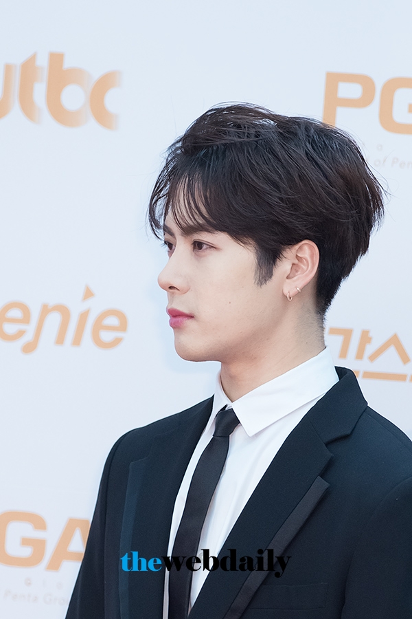 갓세븐(GOT7) 잭슨, ‘제32회 골든디스크’ 음반 부문 시상식 레드카펫 행사