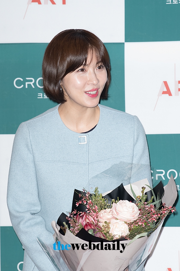 하지원, 크로커다일레이디 새해 영화시사회 행사