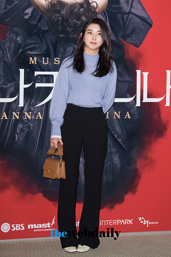 권소현, 뮤지컬 '안나 카레니나' 연예인 시연회 포토월 행사