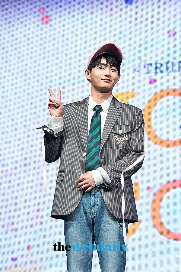 JBJ 김용국, 두 번째 미니앨범 ‘TRUE COLORS‘ 쇼케이스