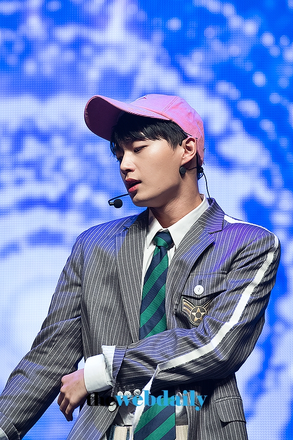 JBJ 김용국, 두 번째 미니앨범 ‘TRUE COLORS‘ 쇼케이스