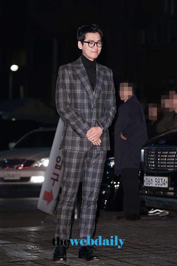 정경호, tvn 수목드라마 ‘슬기로운 감빵생활’ 종방연